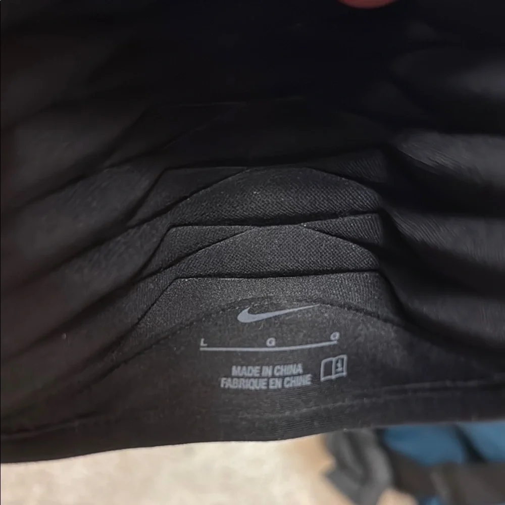 Nike Black Face Mask with Case